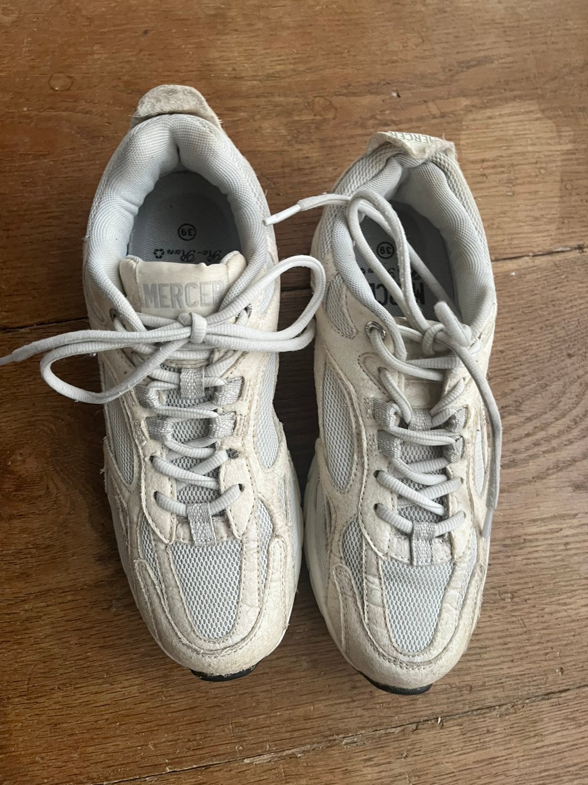 Mercer Re-Run sneakers maat 39 – beige/wit – gebruikt, Ophalen of Verzenden, Zo goed als nieuw, Beige, Sneakers of Gympen