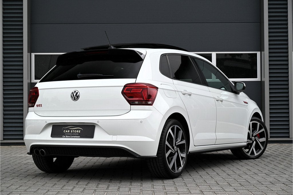 Volkswagen Polo 2.0 TSI GTI 200 PK / PANO / VIRTUAL / BEATS, Gebruikt, Euro 6, 4 cilinders, 1984 cc