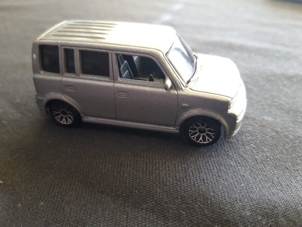 Matchbox Scion xB zilvergrijs ( Toyota ), Ophalen of Verzenden, Zo goed als nieuw, Auto