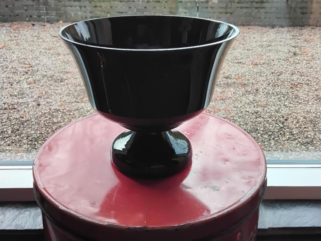 Bokaal zwart glas, Antiek en Kunst, Ophalen of Verzenden