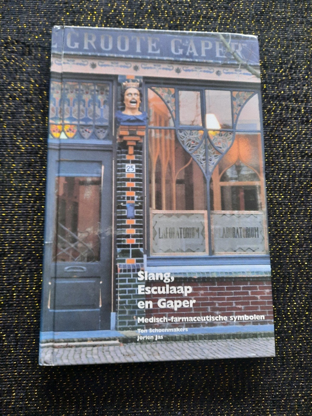 Slang, Esculaap en Gaper - Medisch-farmaceutische symbolen, Ophalen of Verzenden, Zo goed als nieuw, Overige onderwerpen, Ten Schoenmakers, Jorien Jas
