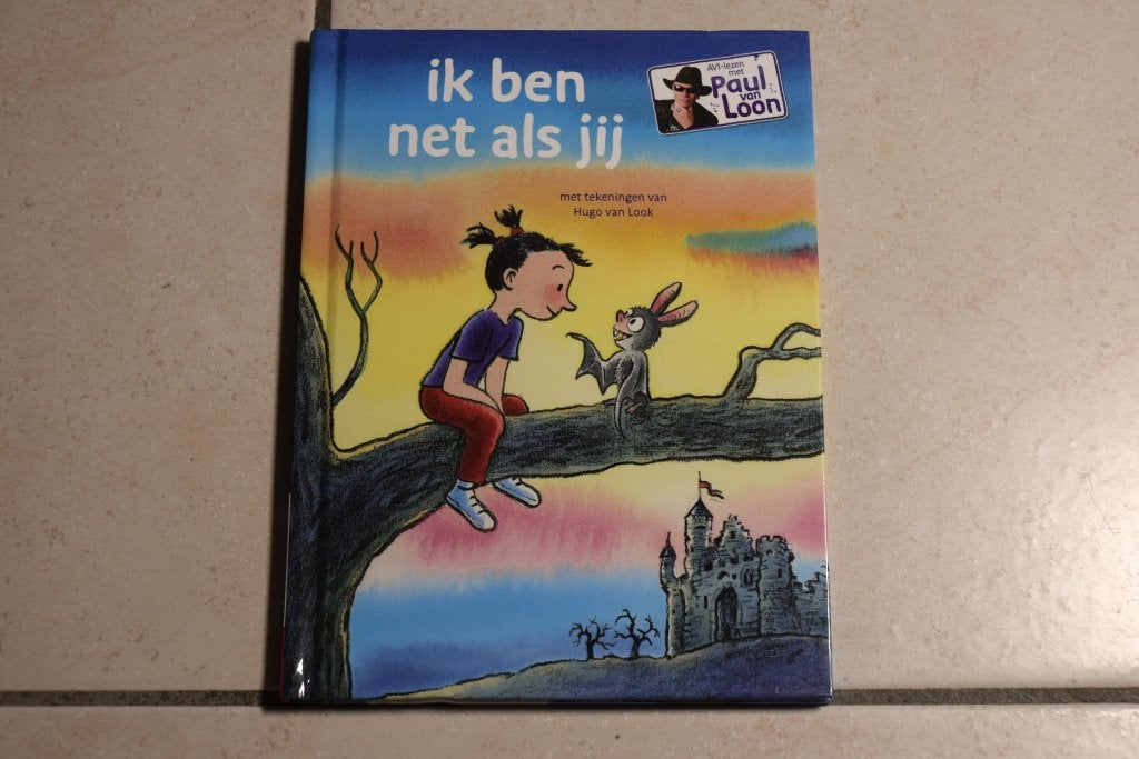 Ik ben net als jij / Paul van Loon 6+ / AVI M3, Boeken, Ophalen of Verzenden, Zo goed als nieuw, Fictie algemeen