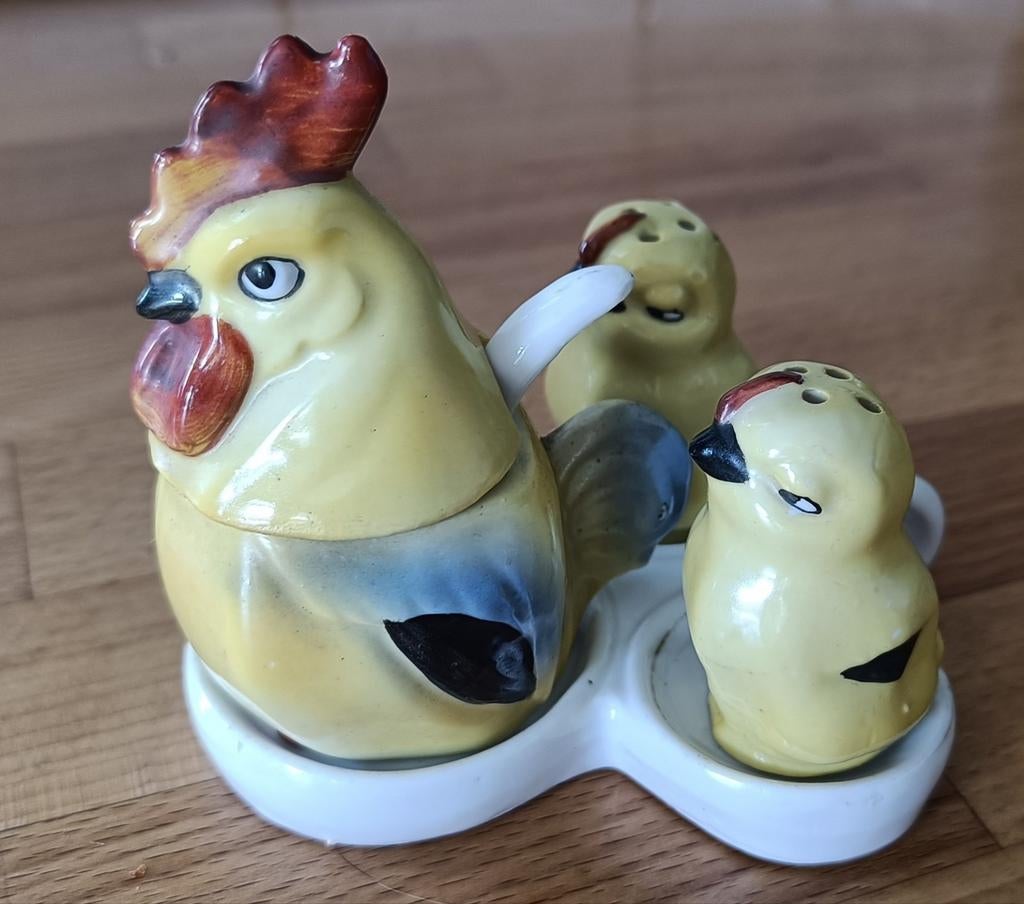 Antiek Menage Set: Zout, Peper, Mosterd - Kip & Kuikens, Antiek en Kunst, Ophalen of Verzenden