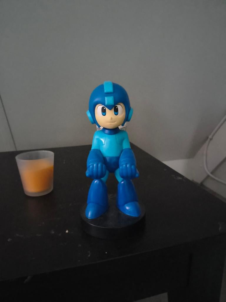 Mega Man Controller Houder, Ophalen, Zo goed als nieuw