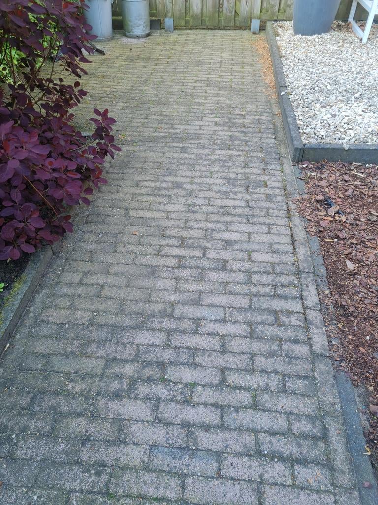 Gratis afhalen in rosmalen en 2 kratten bier krijg je erbij, Tuin en Terras, Tegels en Klinkers, Ophalen of Verzenden, Gebruikt