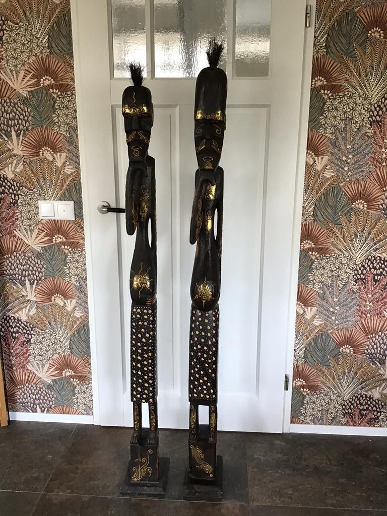 2 mooie afrikaanse houten beelden, Antiek en Kunst, Kunst | Beelden en Houtsnijwerken, Ophalen