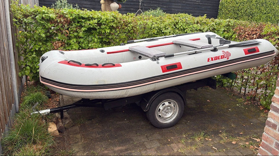 Rubberenboot 370, Watersport en Boten, Ophalen, Zo goed als nieuw, Motorboot