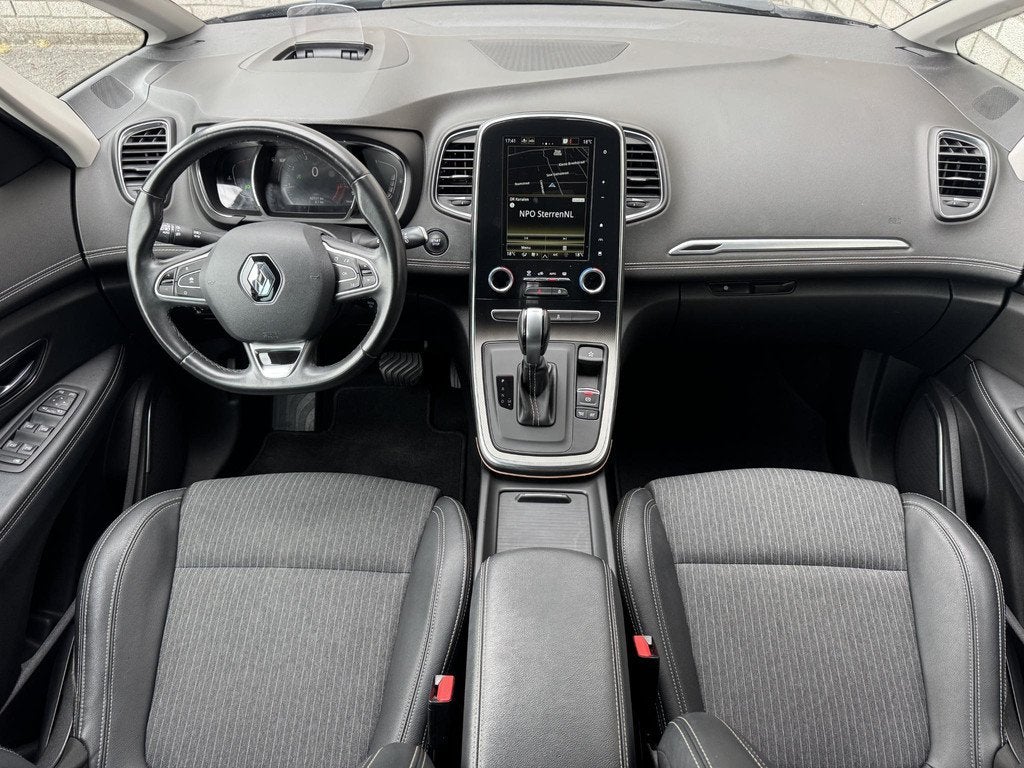 Renault Grand Scénic 1.3 TCe Intens 7p. | Achteruitrijcamer, Auto's, Renault, 15 km/l, 4 cilinders, Met garantie (alle), Zwart