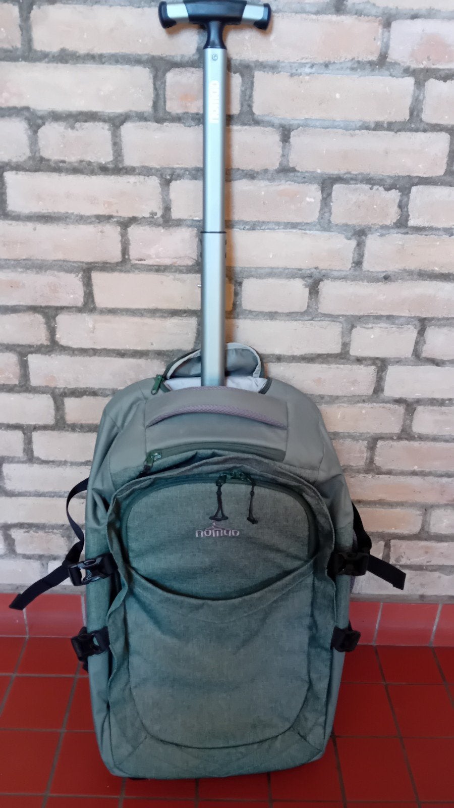 Nomad Cabin 38L Convertible Wheeler -, Minder dan 35 cm, Ophalen of Verzenden, Zo goed als nieuw, Groen