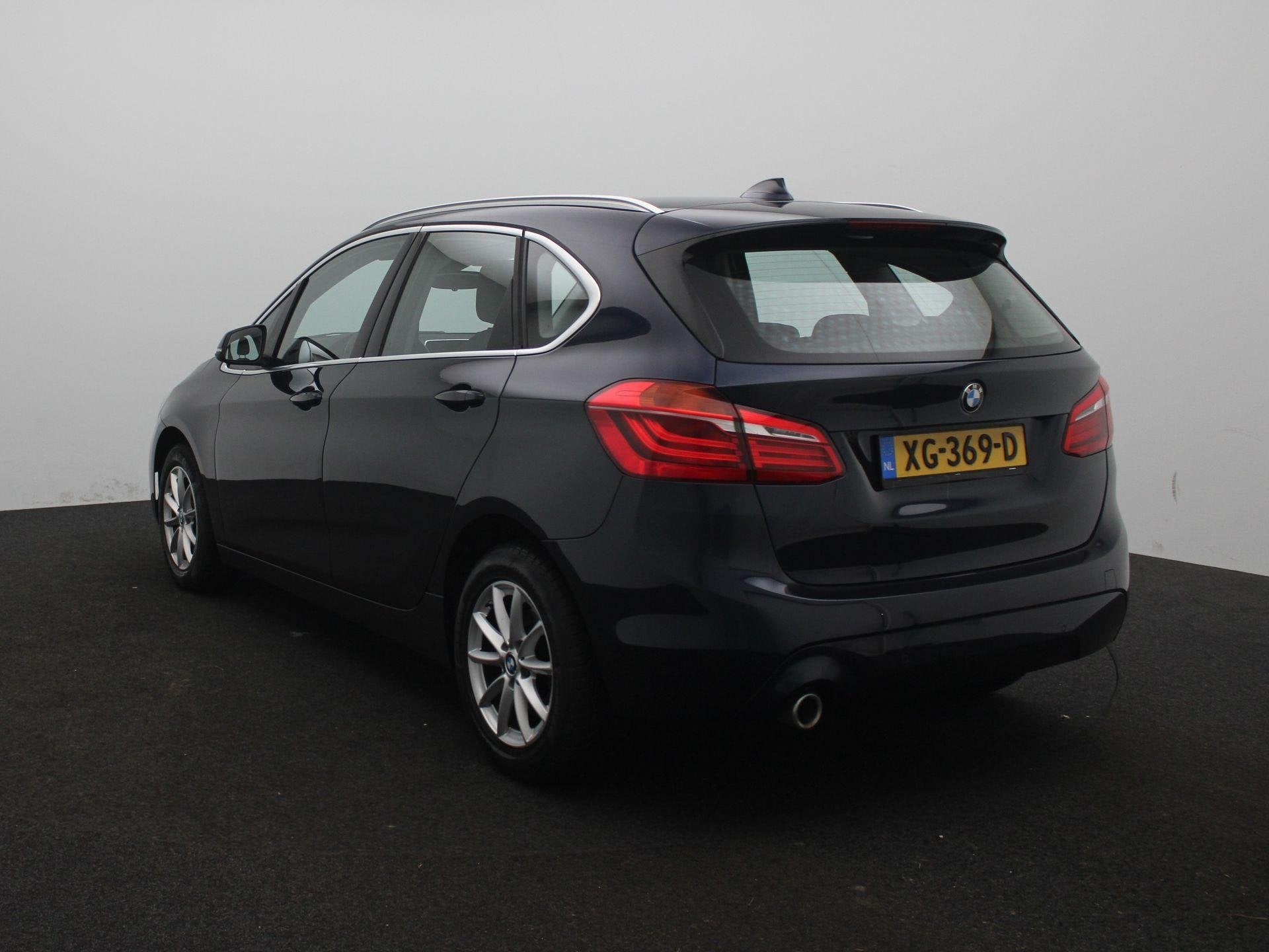 BMW 2-serie Active Tourer 218i Corporate Lease Executive | L, Auto's, Stof, Gebruikt, Blauw, Origineel Nederlands