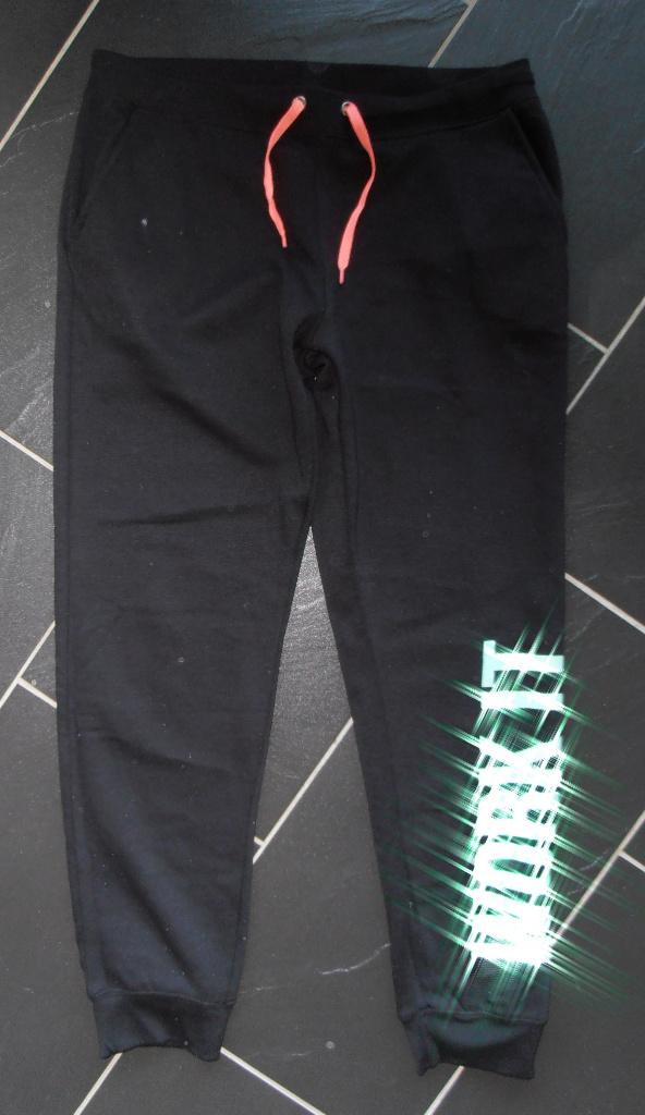 joggingbroek maat 44, Zwart, Maat 42/44 (L), Nieuw, Ophalen of Verzenden