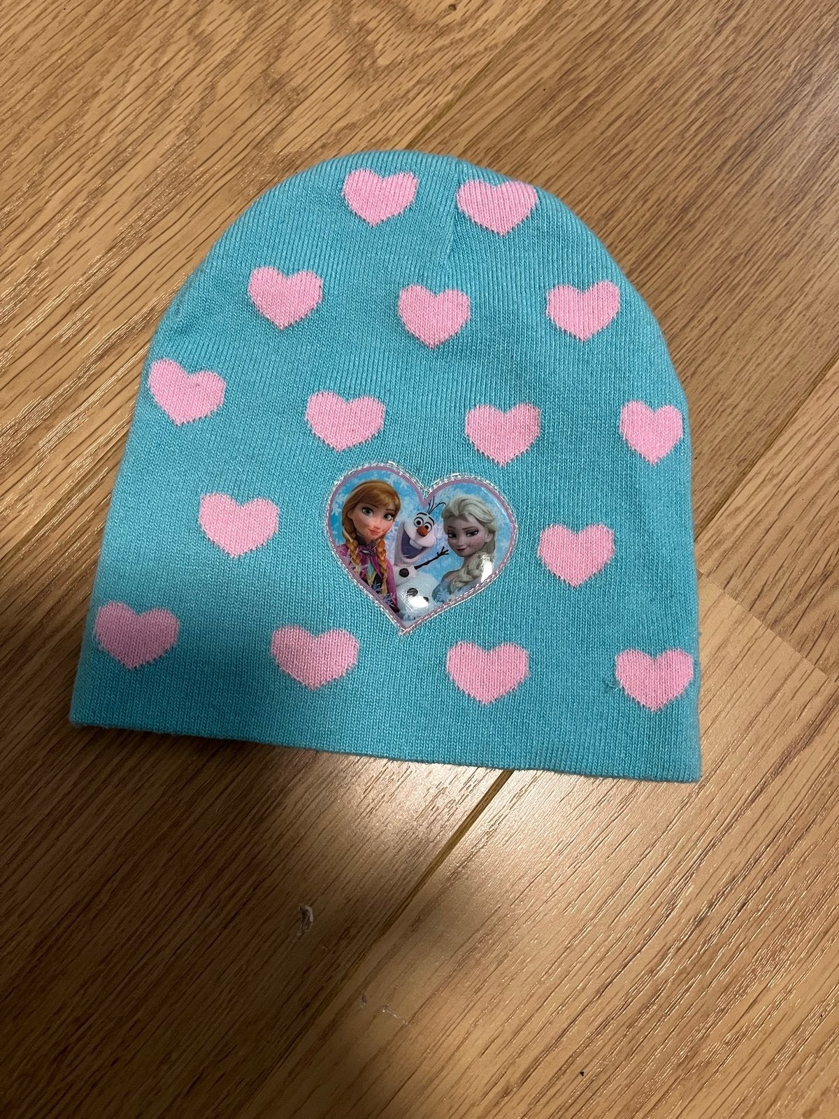 Leuke Frozen muts voor meisjes - Blauw met hartjes, Gebruikt, Meisje, Ophalen of Verzenden, 122 t/m 128