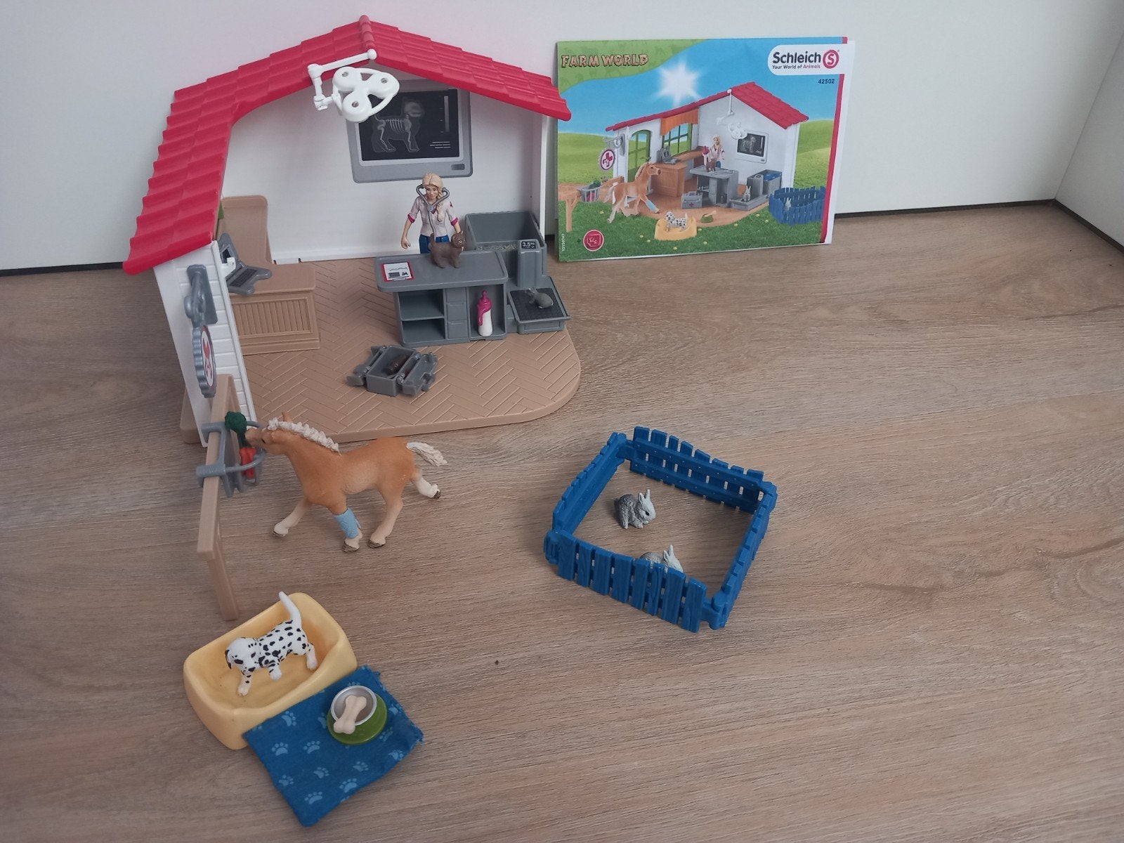 Schleich Farm World dierenkliniek 42502, Ophalen, Gebruikt, Jongen of Meisje