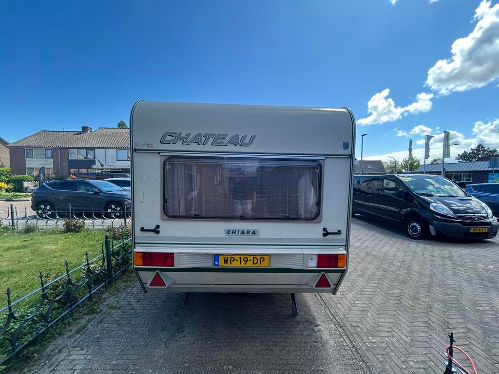 Chateau 450 1995, Caravans en Kamperen, Caravans, Chateau, Reservewiel, Rondzit, 750 - 1000 kg