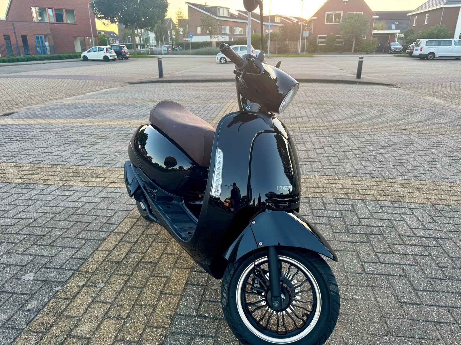 Nimoto CEO50 - Zwart, Zo goed als nieuw 3200km, Ophalen, Zo goed als nieuw, Benzine, 50 cc