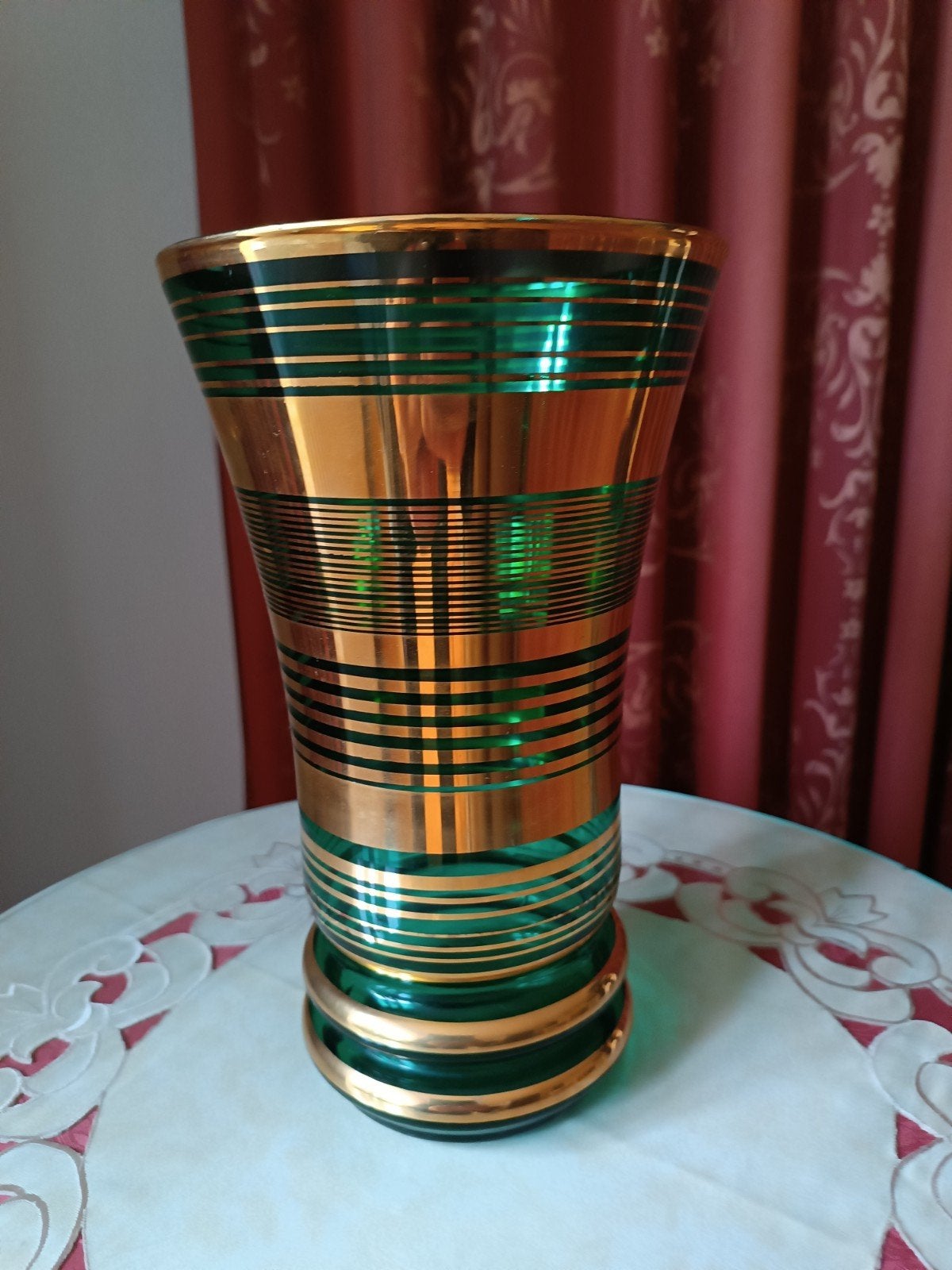 Vintage Groene Glazen Vaas met Gouden Banden, Antiek en Kunst, Ophalen