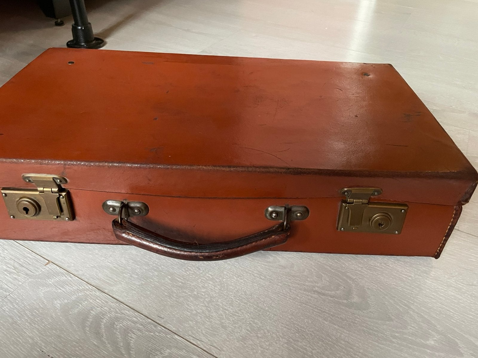 Brocante bruin koffertje - Vintage koffer, Antiek en Kunst, Ophalen of Verzenden