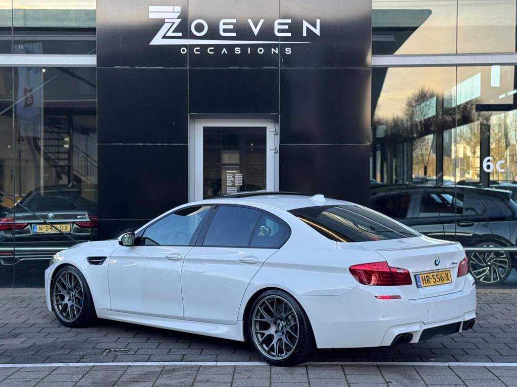 BMW 5-serie M5-Schuifdak Competition Leer Xenon 560PK, Auto's, BMW, Automaat, Achterwielaandrijving, Gebruikt, 2000 kg