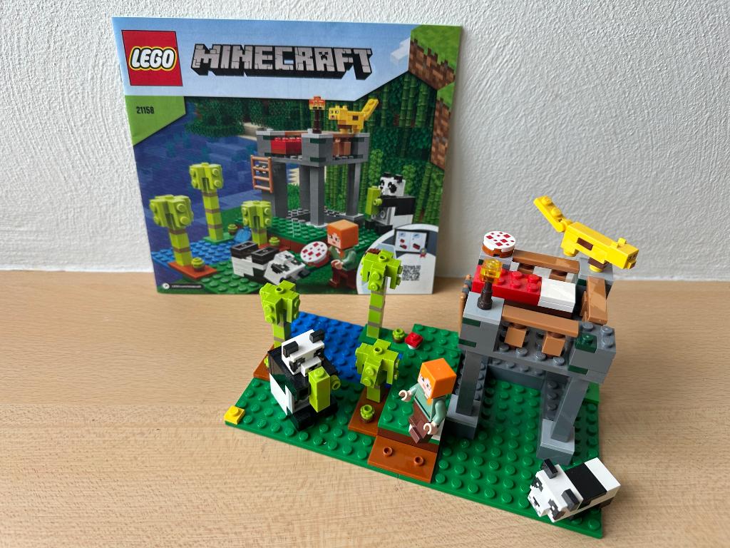 LEGO Minecraft 21158 Het Pandaverblijf, Minecraft, Lego, Compleet, Ophalen of Verzenden