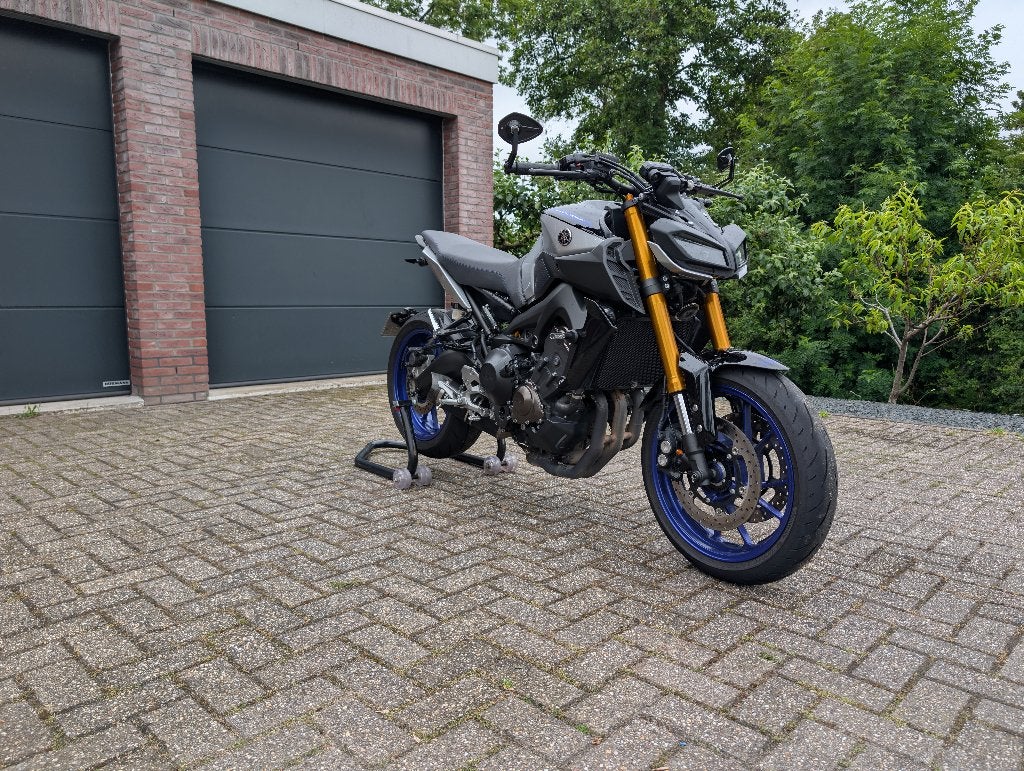 Yamaha MT09SP (2019), Motoren, Motoren | Yamaha, Occasion, Motorrijbewijs A, Meer dan 35 kW, Handgeschakeld