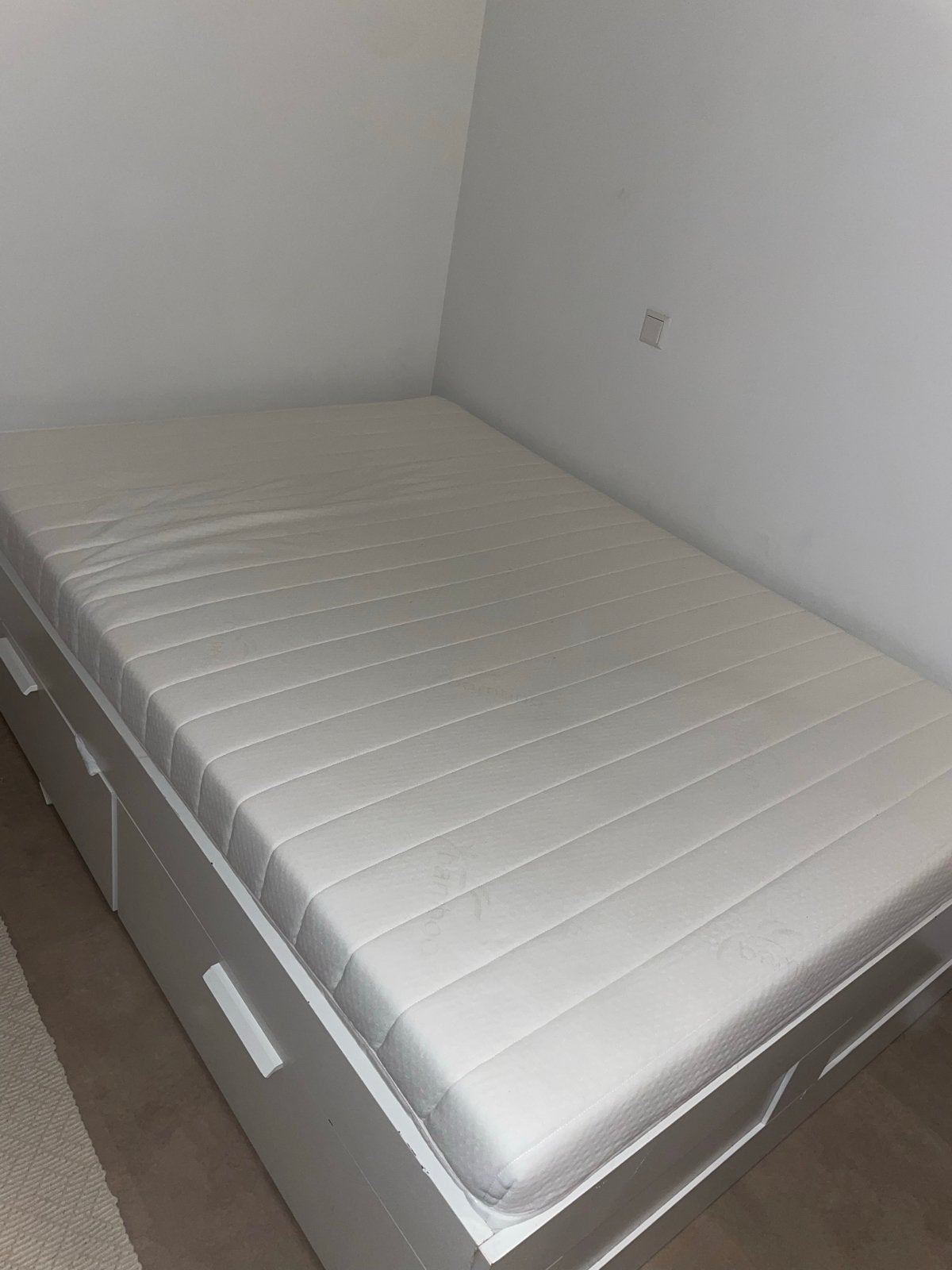 Matras 140x200 - zo goed als nieuw, Huis en Inrichting, Ophalen, 140 cm, Matras, 200 cm