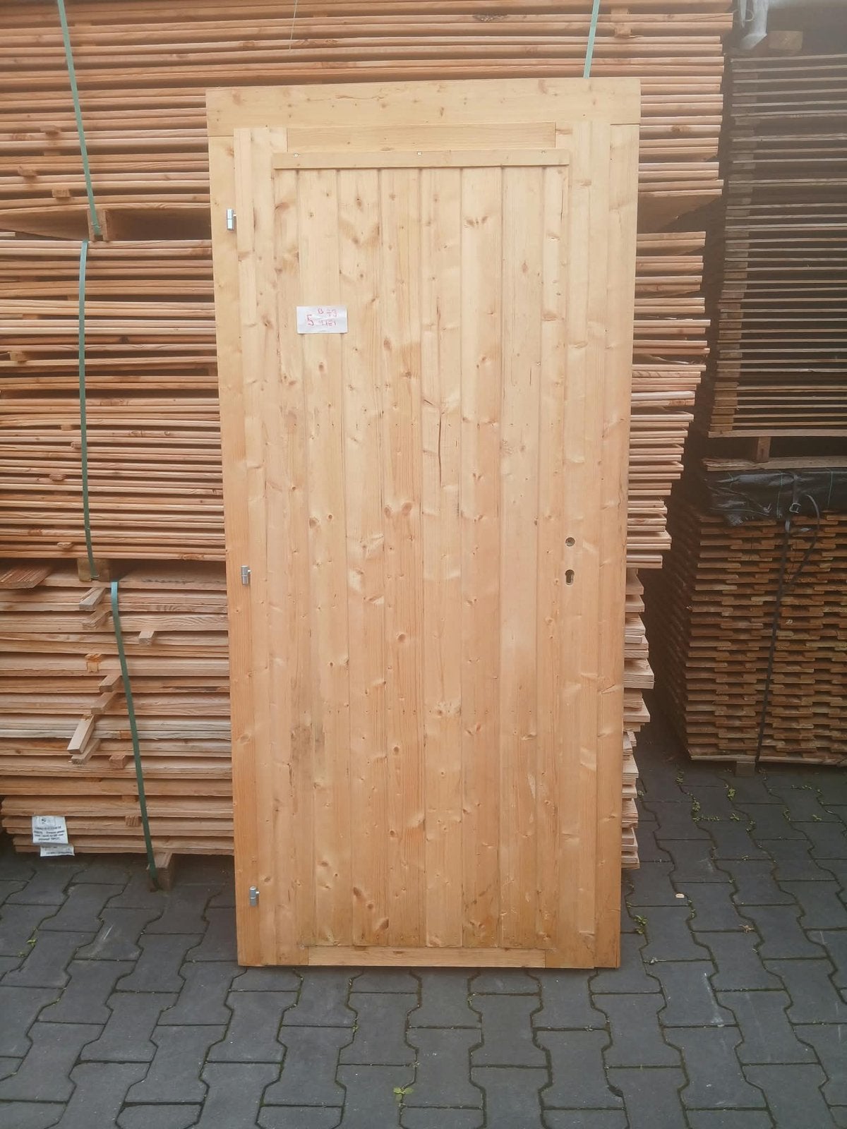 Dichte Douglas deur met kozijn . Nr 5, Ophalen, Nieuw, Draaipoort, 150 tot 200 cm