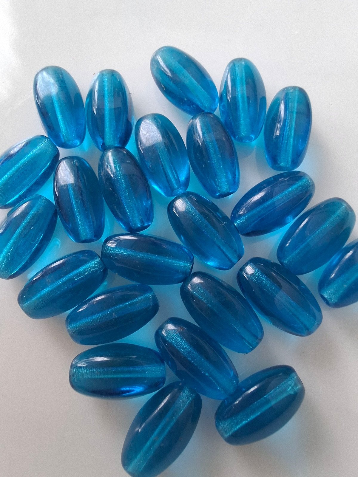 24 stuks 10 mm glaskralen ovaal blauw kralen partij, Kraal, -, -, Nieuw