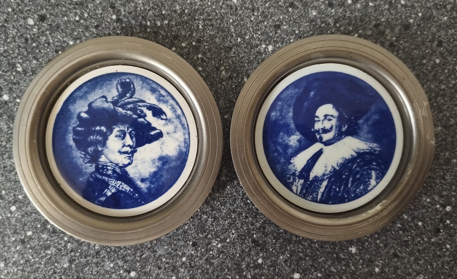 Set van 2 Delfts Blauw en Tin Onderzetters/Wanddecoratie, Ophalen of Verzenden