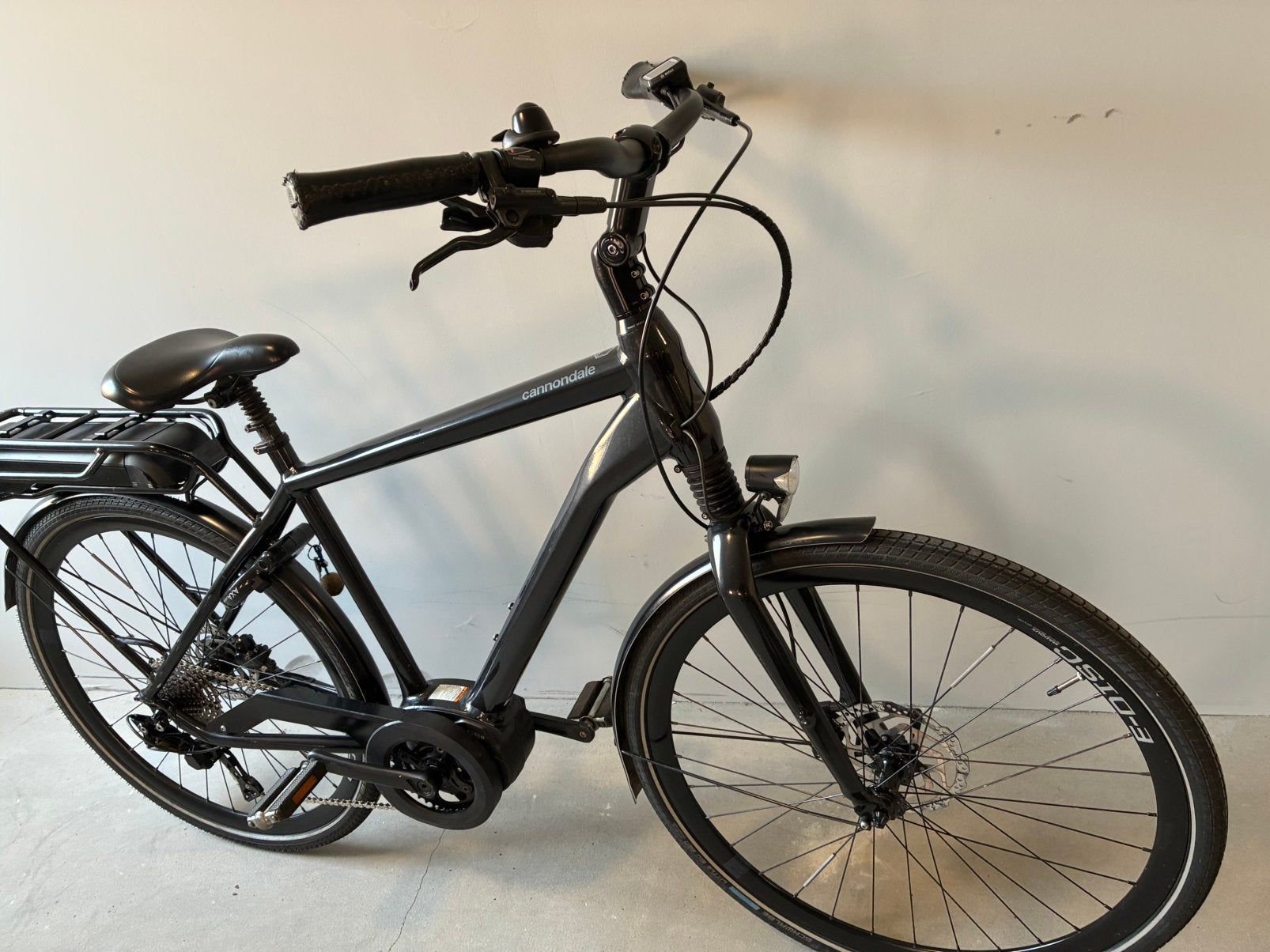 Zo goed als nieuw met weinig kilometers Bosch aktive line, 55 tot 59 cm, Ophalen, Zo goed als nieuw, Overige merken