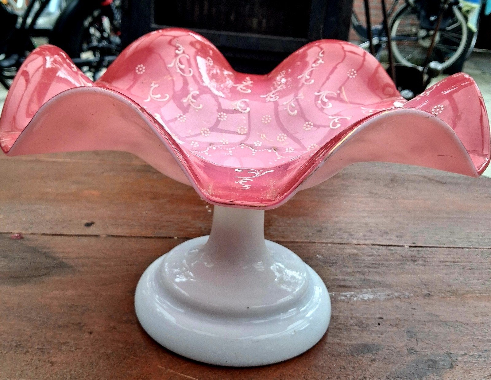 Antieke Victoriaanse Bruidsschaal - Roze Cased Glas c. 1890, Ophalen of Verzenden