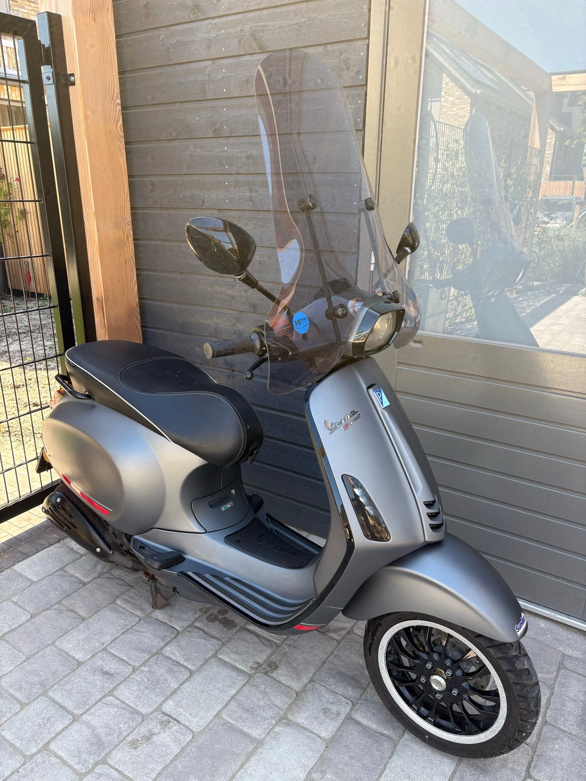 Vespa Sprint Mat Grijs blauw kenteken, Ophalen, Gebruikt, Benzine, Vespa