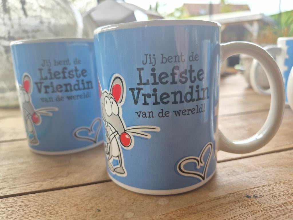 2 leuke bekers, Ophalen of Verzenden, Nieuw, Overige stijlen, Kop(pen) en/of Schotel(s)