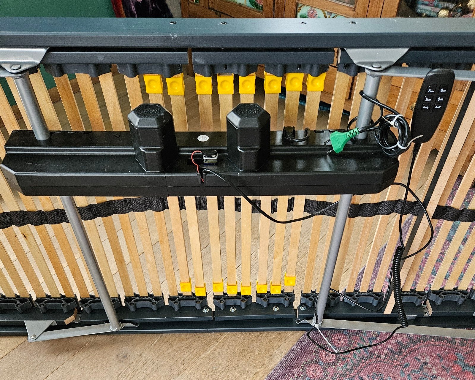 Elektrisch verstelbare lattenbodems 80x200 cm (2 stuks), Ophalen, Eenpersoons, 80 cm, 200 cm