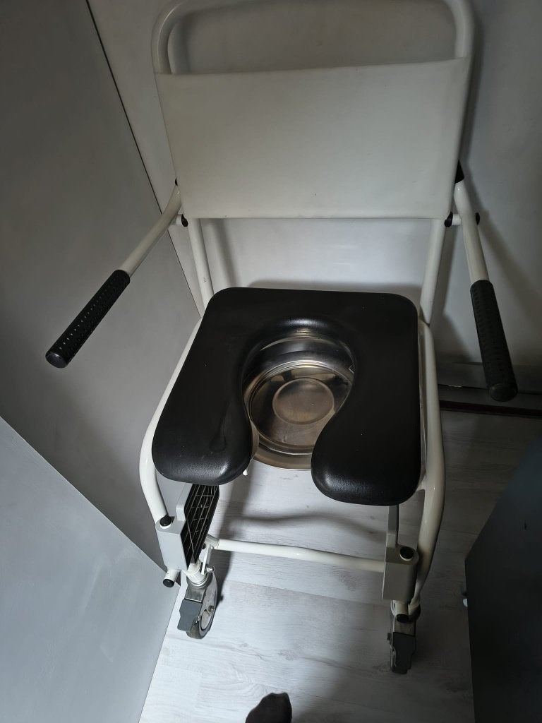 linido verrijdbare plas/douche stoel, Ophalen, Gebruikt