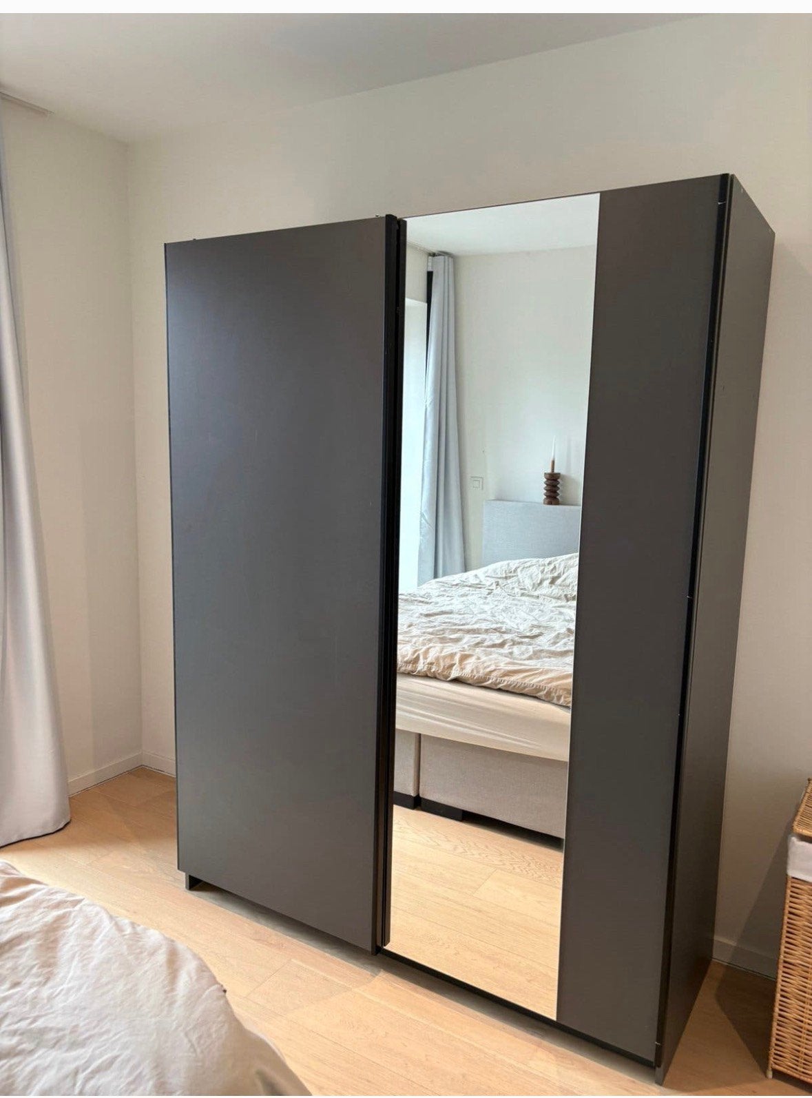 Meubella ganaro - grijze kleding kast - 150 cm, 100 tot 150 cm, Ophalen of Verzenden, Zo goed als nieuw, 150 tot 200 cm