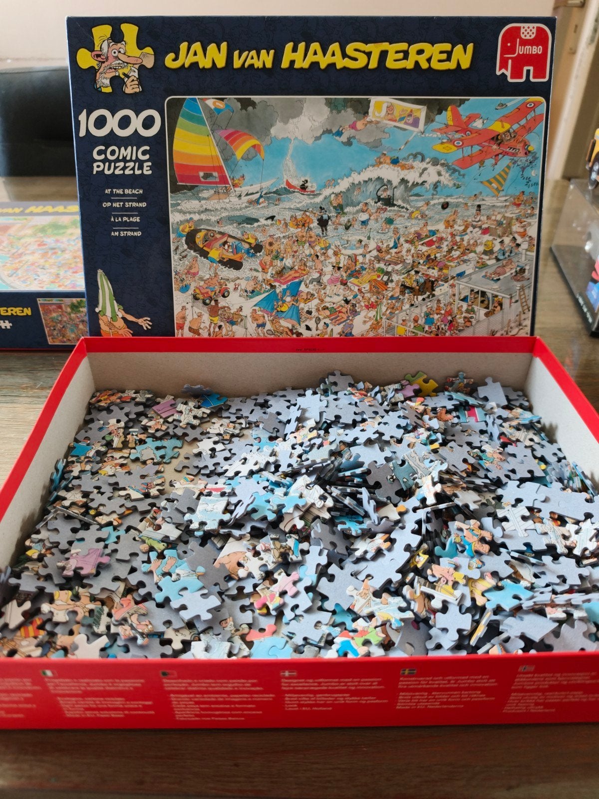 Jan van Haasteren Comic Puzzel -Op het Strand (1000 stukjes), Ophalen of Verzenden, 500 t/m 1500 stukjes, Gebruikt, Legpuzzel