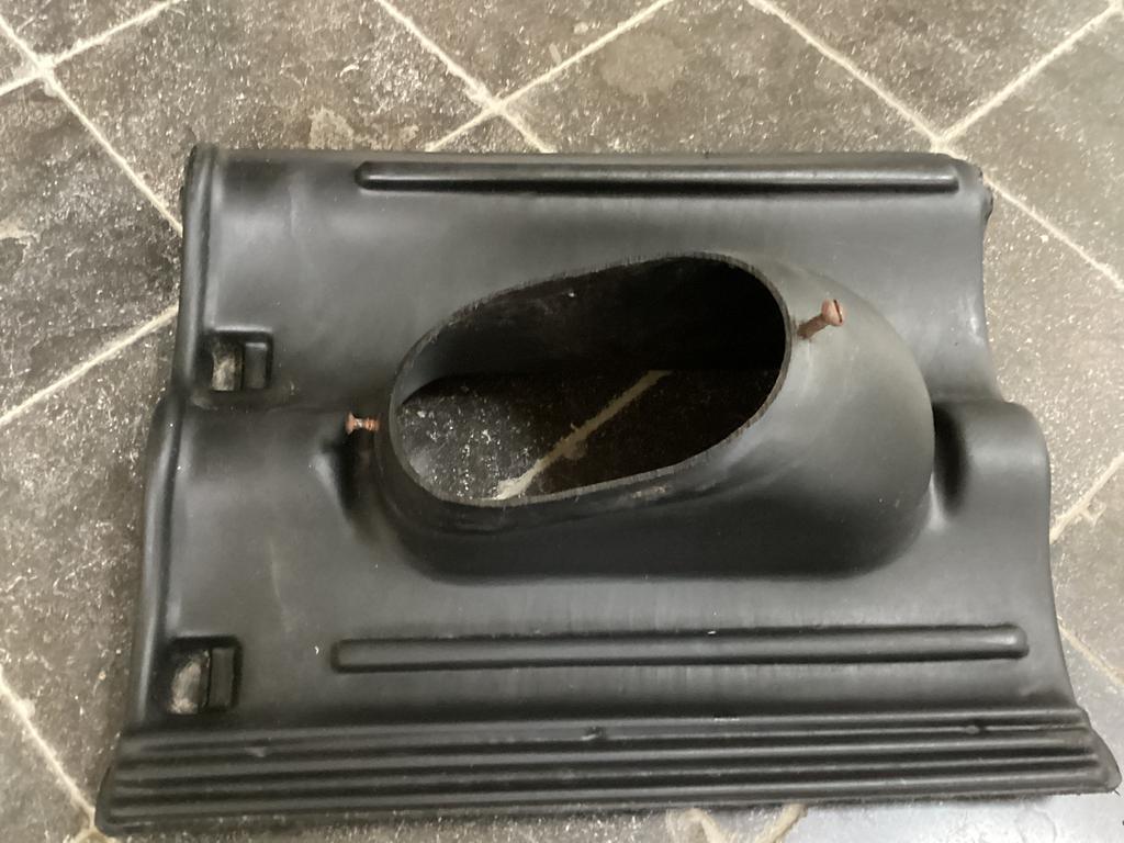 Dakdoorvoer sneldek, Doe-het-zelf en Verbouw, Ophalen, Kunststof, Gebruikt, Zwart
