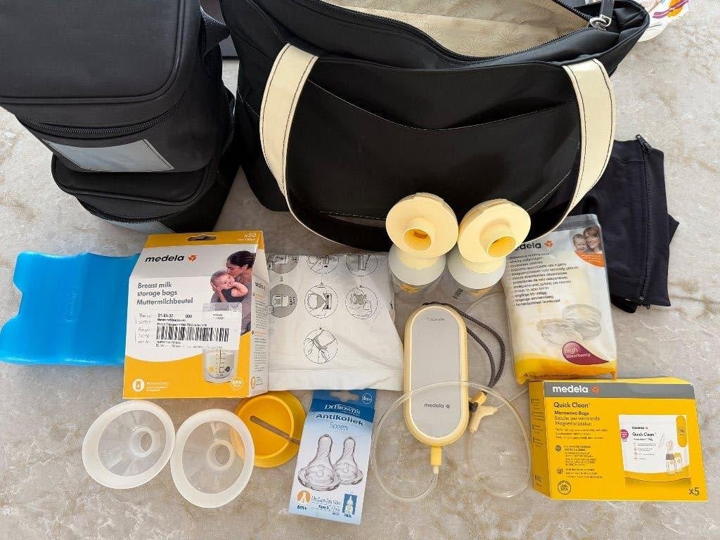 Medela Freestyle Flex dubbele elektrische borstkolf, Ophalen of Verzenden, Zo goed als nieuw, Borstkolf