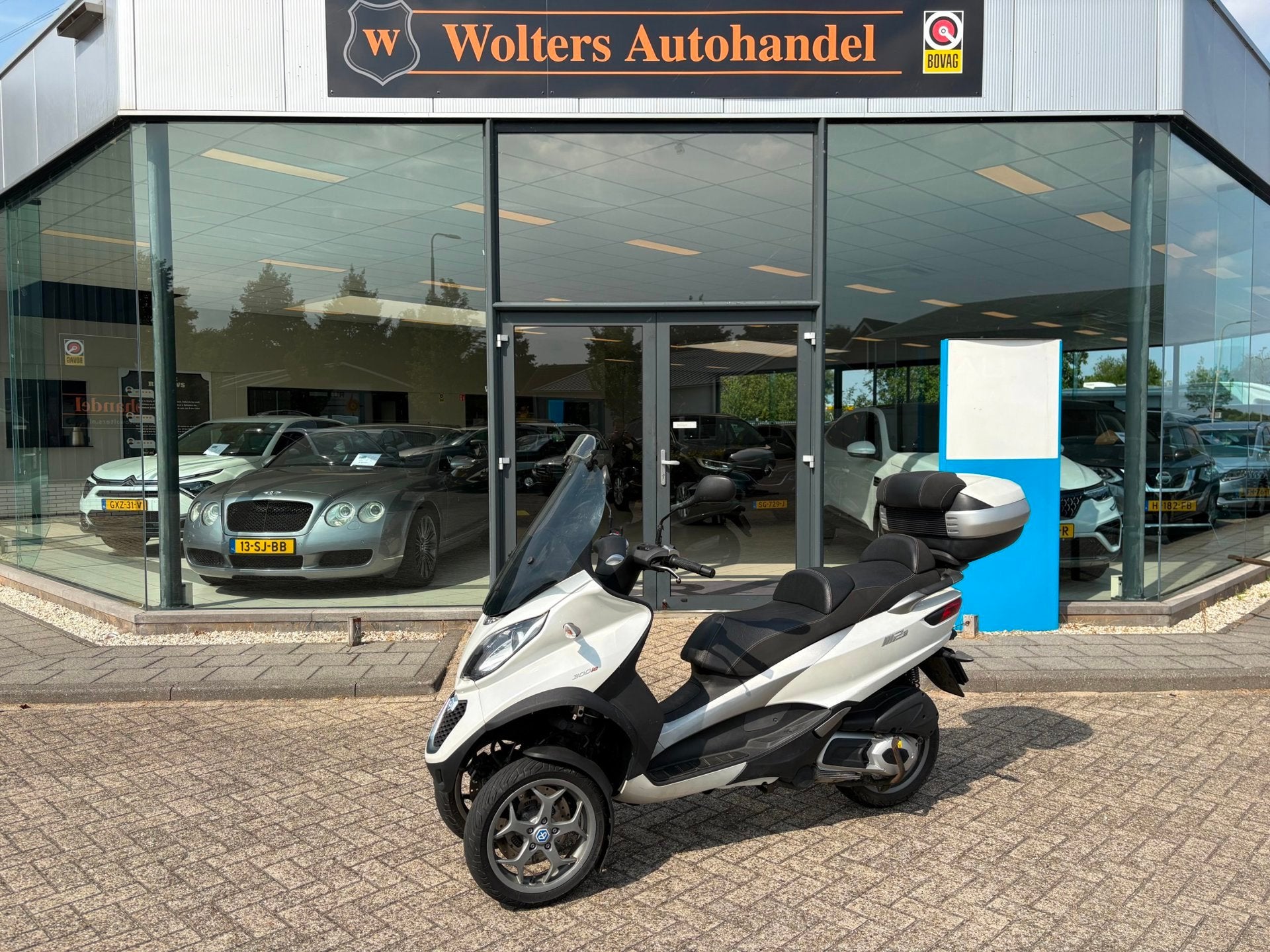 Piaggio Scooter 300 LT MP3 Yourban, Motoren, Motoren | Piaggio, Scooter, Bedrijf, 278 cc, 12 t/m 35 kW
