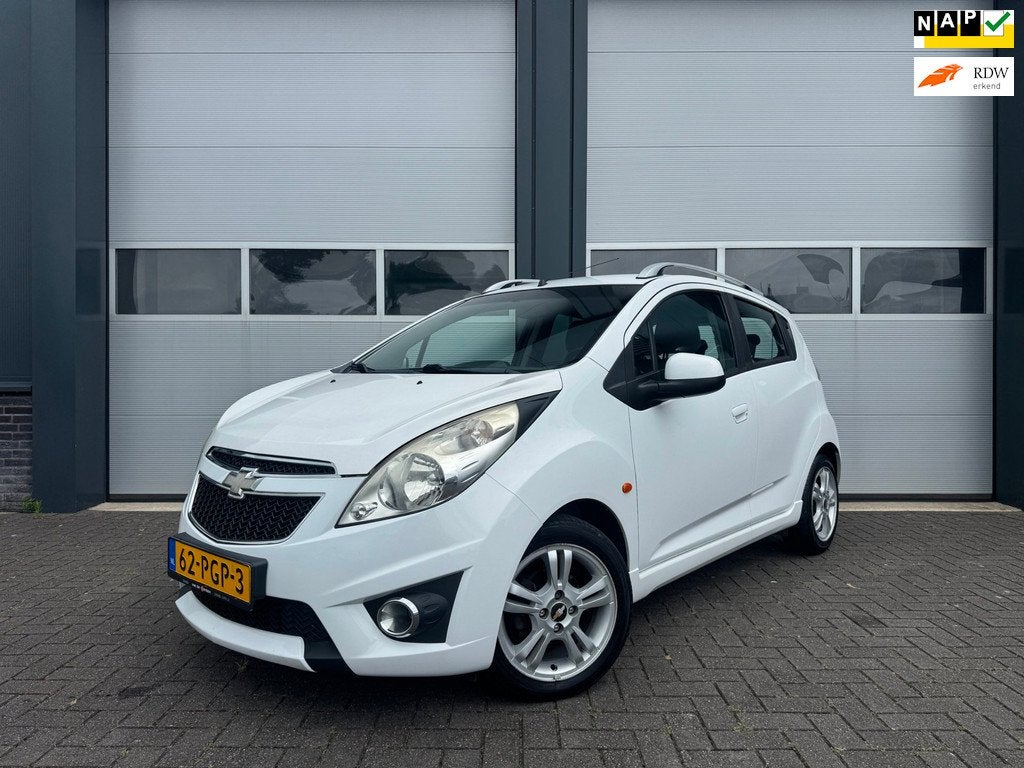 Chevrolet Spark 1.2 16V LT Airco Bluetooth Parkeersensor, Auto's, Chevrolet, Bedrijf, Te koop, Spark, ABS, Airbags, Airconditioning