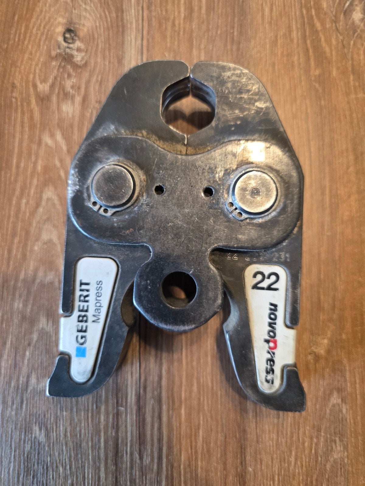 geberit M22 persbek koper en staal, Doe-het-zelf en Verbouw, Gereedschap | Machine-onderdelen en Toebehoren, Ophalen of Verzenden
