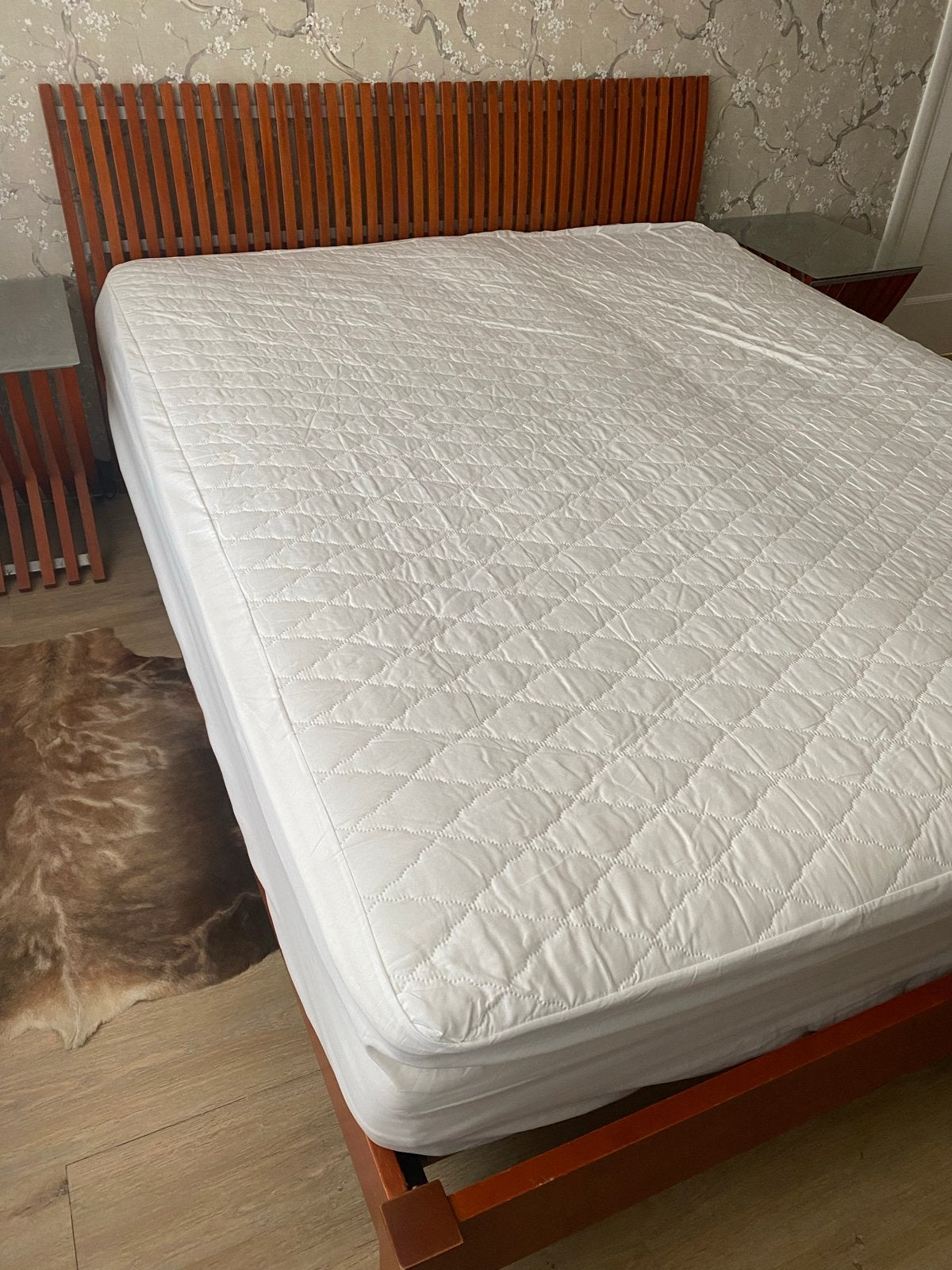 Houten tweepersoonsbed IKEA Rykene, Huis en Inrichting, Slaapkamer | Bedden, Gebruikt, Tweepersoons, 160 cm, 200 cm, Hout, Bruin