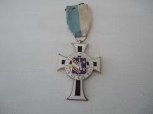 Franse insigne bisdom Troyes, Verzenden, Overige materialen, Buitenland