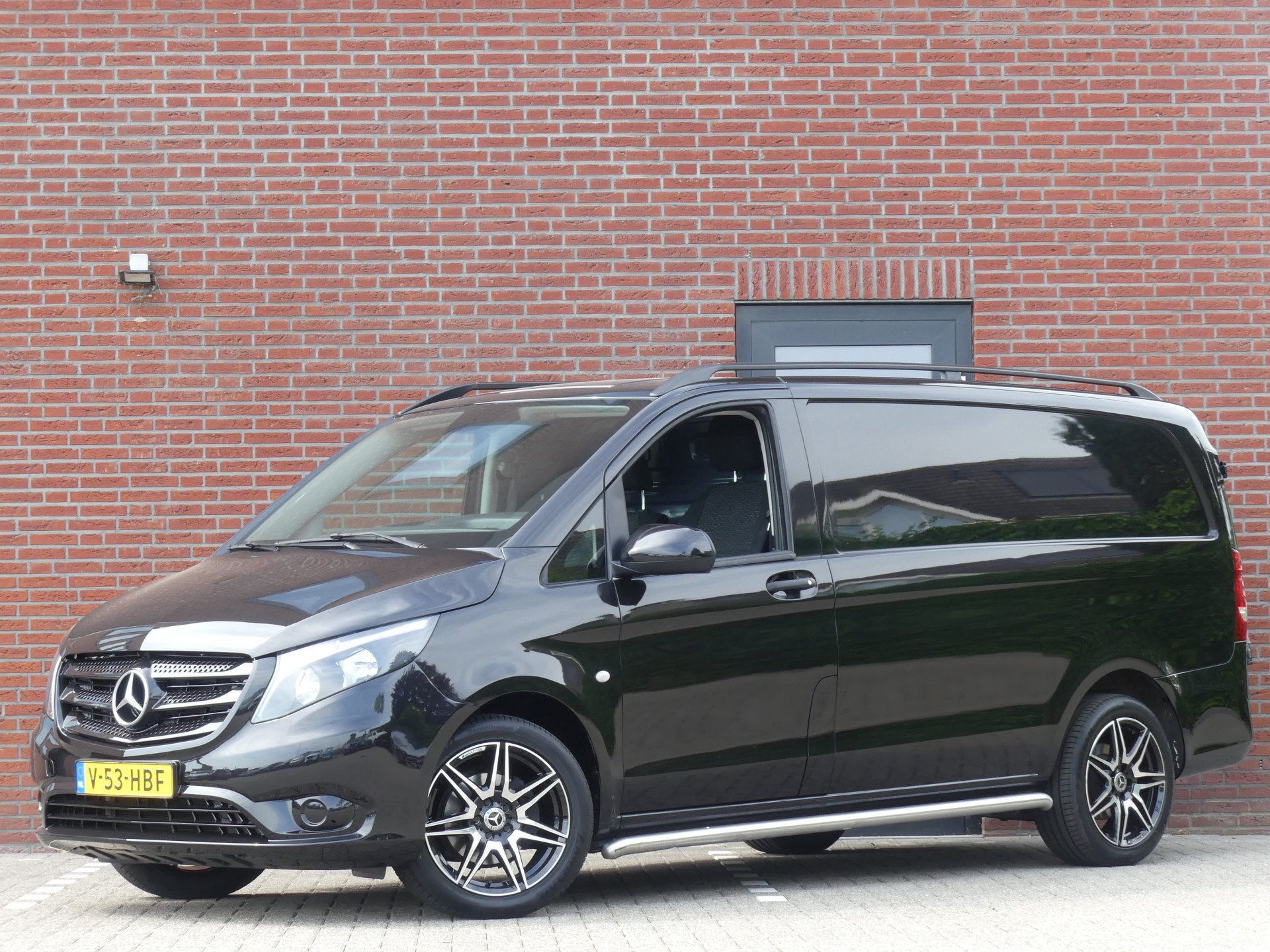 Mercedes-Benz Vito 114 CDI Lang Camera/Navigatie/Cruise cont, Gebruikt, Euro 6, 4 cilinders, Zwart