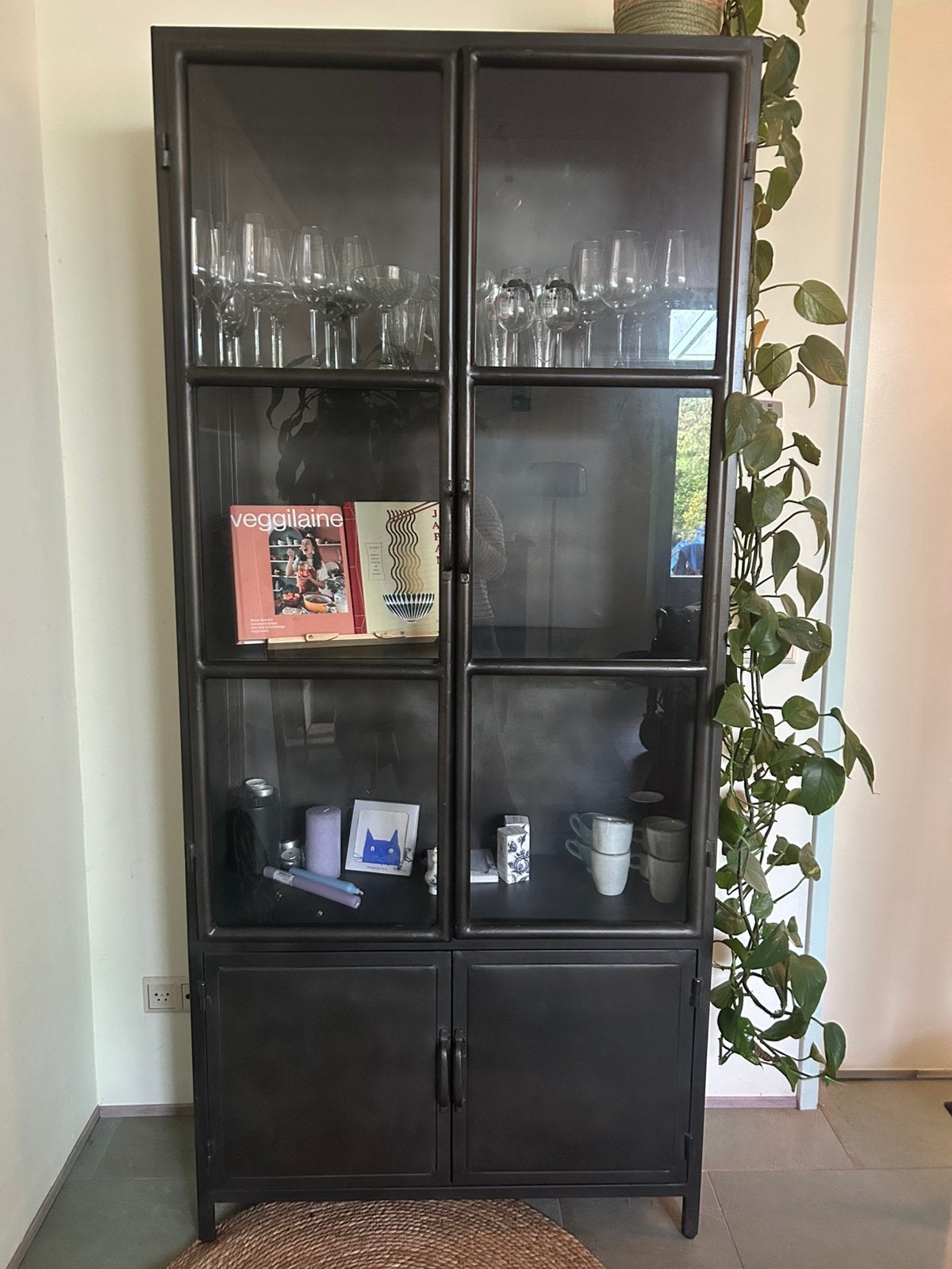 Vitrine of buffetkast, Huis en Inrichting, Ophalen, Zo goed als nieuw, 25 tot 50 cm, 150 tot 200 cm