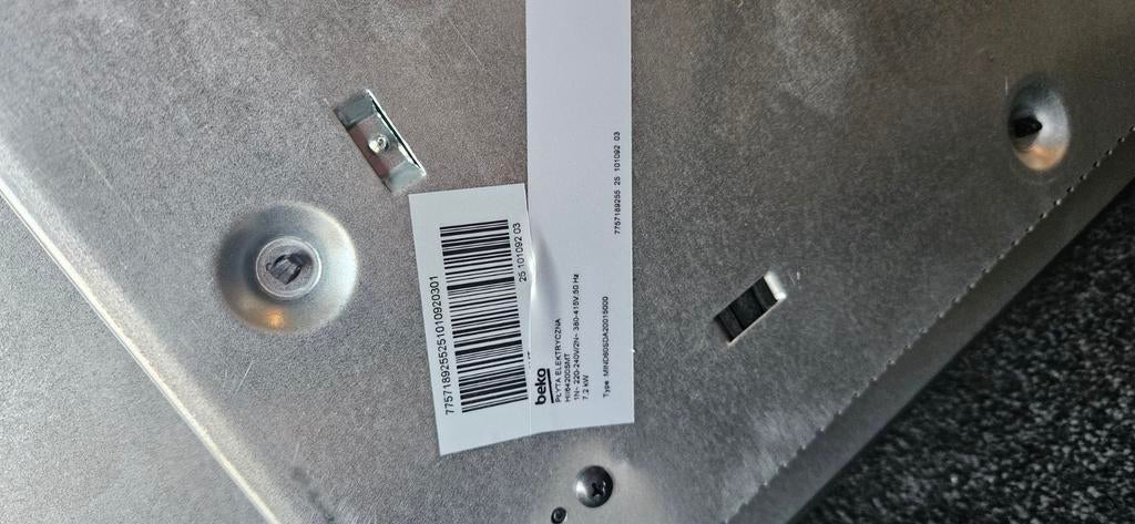 Beko inductieplaat 52x58 hii64200smt, Witgoed en Apparatuur, Kookplaten, Ophalen, Nieuw, 4 kookzones, Inbouw