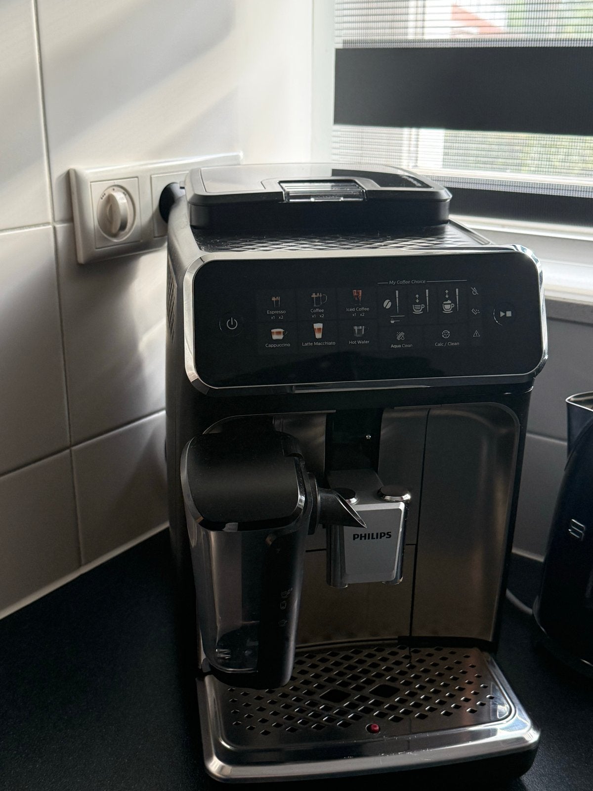 Philips Volautomatische Espressomachine - Zwart, Witgoed en Apparatuur, Ophalen, Afneembaar waterreservoir, Espresso apparaat