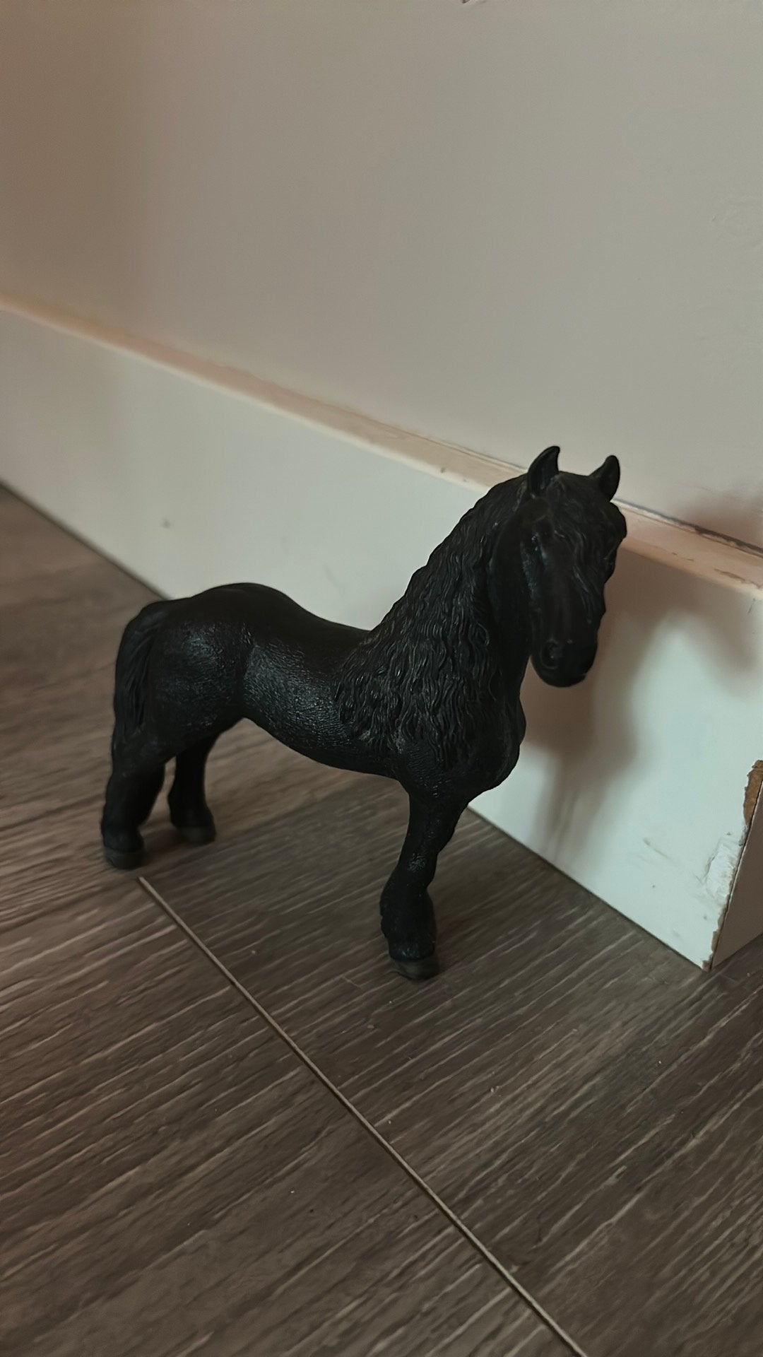 Schleich friese hengst, Ophalen of Verzenden, Zo goed als nieuw, Paard, Beeldje of Figuurtje