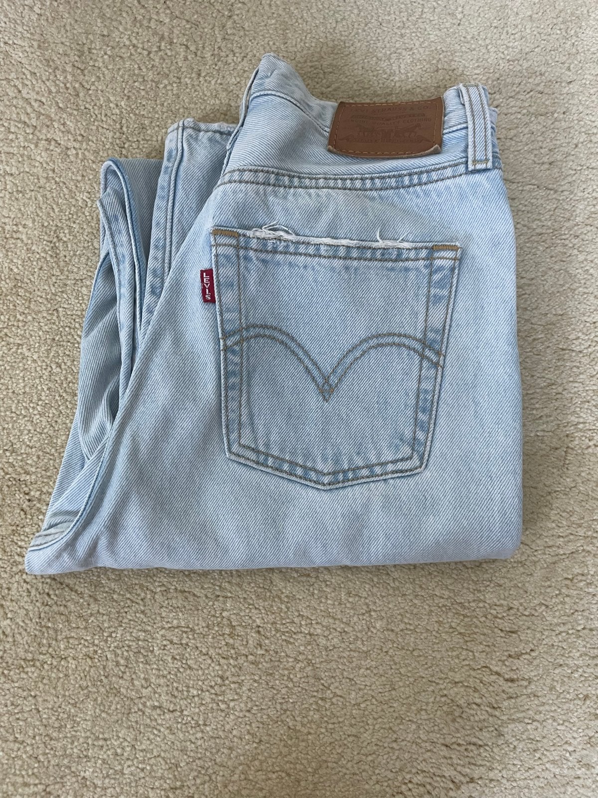 Levi's Ribcage Straight Ankle Jeans - Lichtblauw W26, Kleding | Dames, Spijkerbroeken en Jeans, Ophalen of Verzenden, Zo goed als nieuw
