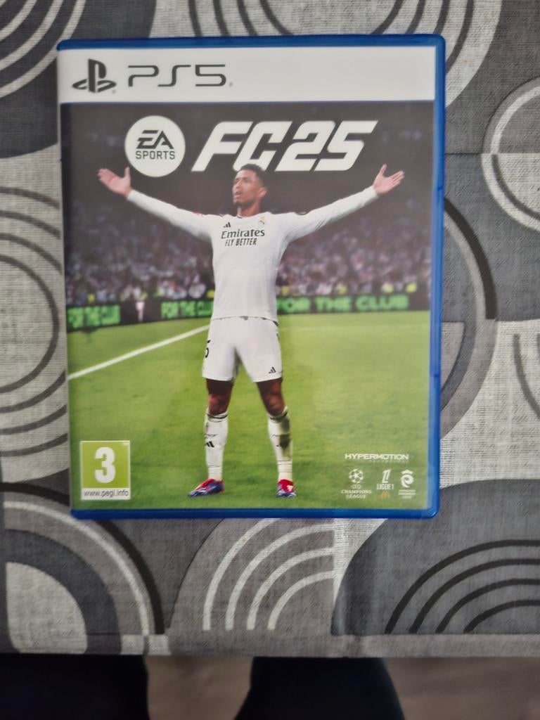 EA Sports FC 25 PS5 - Zo goed als nieuw, Ophalen of Verzenden, Zo goed als nieuw, Eén computer, Sport